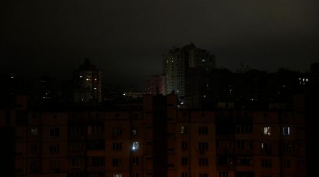 El Reino Unido facilitará a Ucrania apoyo para realizar reparaciones vitales en el sector energético ante los bombardeos rusos, además de prestar ayuda humanitaria a las personas más afectadas por la falta de electricidad. EFE / ARCHIVO