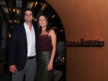 Rodrigo Hecht y Natalia Álvarez. GENTE BIEN JALISCO / Inauguración oficial del restaurante Bernos