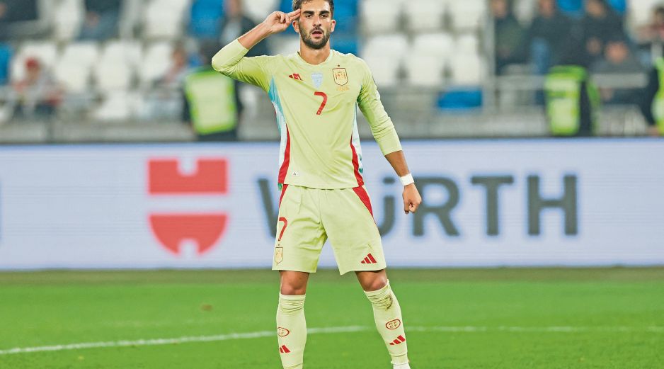El tanto que Ferran Torres marcó a Georgia le sirvió para entrar en la lista de los 10 máximos anotadores de la selección española. EFE/G. Arjevanidze