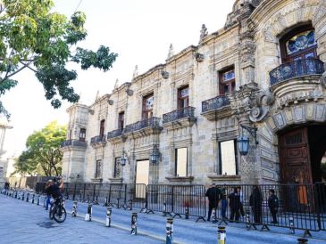 Las vallas habían sido retiradas con la llegada al cargo de Pablo Lemus Navarro, quien ordenó retirarlas el mismo día de su toma de protesta. EL INFORMADOR / J. Acosta