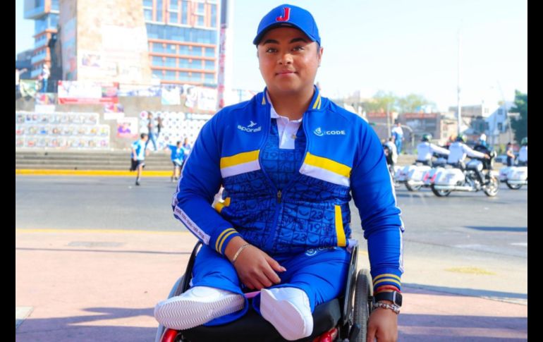 En el marco del desfile por el 115 aniversario de la Revolución Mexicana, se rindió homenaje a las y los ganadores del Premio Estatal del Deporte y del Premio Jalisco al Mérito Deportivo. EL INFORMADOR / A. Navarro