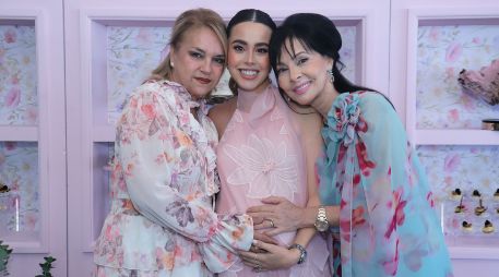 Norma Moreno, Luisa Rojo y Mónica Fonseca. GENTE BIEN JALISCO / Baby shower Luisa Fernanda Rojo