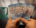 Cualquier trabajador del IMSS que ya reciba una jubilación del Instituto queda impedido para solicitar una pensión adicional por cesantía. CANVA
