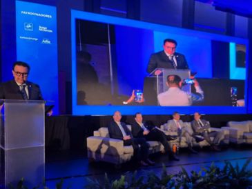 Durante la inauguración del Foro Nacional Laboral 2025, Juan José Sierra Álvarez, indicó que este punto de encuentro honra la historia productiva de Jalisco. ESPECIAL