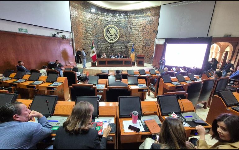 Diego Monraz compareció ante el pleno del Congreso de Jalisco como parte de la glosa del primer informe de gobierno de Pablo Lemus. EL INFORMADOR / M. Hernández