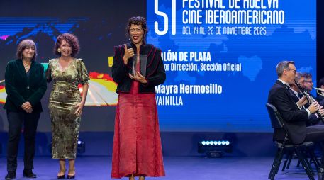 Mayra Hermosillo. La directora y actriz celebra los premios obtenidos por “Vainilla” en el Festival de Cine Iberoamericano de Huelva. EFE/A. Díaz