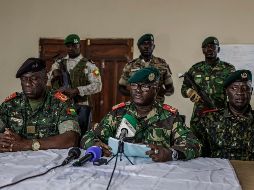 El general de brigada Denis N'Canha (C), jefe de la oficina militar de la presidencia de Guinea-Bisáu. AFP / P. Meinhardt