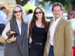 Lorena Urrea, Sofía y Óscar Ramírez. GENTE BIEN JALISCO / Revista del 28 de noviembre 2025