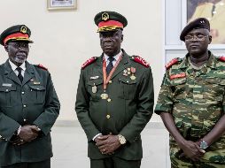 El general Horta N'ta (C) fue designado para dirigir un periodo de transición de un año. AFP / P. Meinhardt