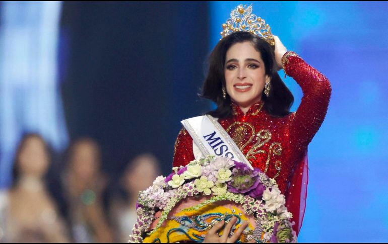 Si Fátima Bosch renunciara, el rumbo del concurso tomaría un giro inmediato. EFE/ R. YONGRIT