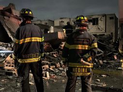 El incendio fue controlado durante la madrugada por el cuerpo de Bomberos de Nuevo León, y brigadistas de Protección Civil del Estado y de los municipios de Pesquería, Apodaca, Monterrey y Juárez. FACEBOOK / Protección Civil Nuevo León