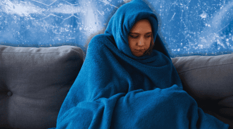 Este día, el frente frío núm. 17 se extenderá sobre el noreste y oriente del país y ocasionará intervalos de chubascos en algunas zonas de México. ESPECIAL / CANVA