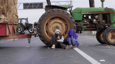 Agricultores inconformes con reforma a la Ley de Aguas no descartan bloquear Eduardo Molina y Congreso de la Unión este miércoles. SUN / ARCHIVO