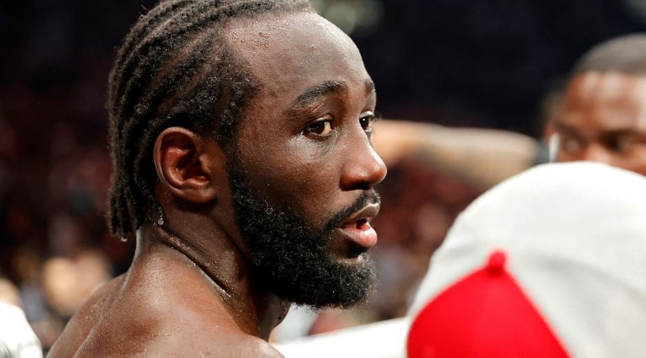 Terence Crawford retiene los cetros de la OMB, AMB y FIB, pero técnicamente pierde su estatus de campeón indiscutido. AFP / ARCHIVO