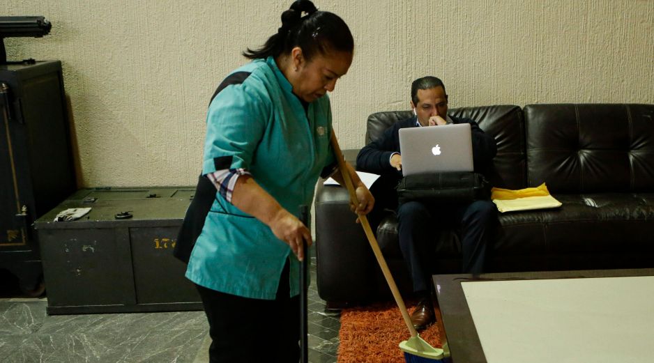 En casa, las mujeres contribuyeron más en actividades como la alimentación, con 82.0 % y limpieza y cuidado de la ropa y calzado, con 78.1 por ciento. EL INFORMADOR / ARCHIVO