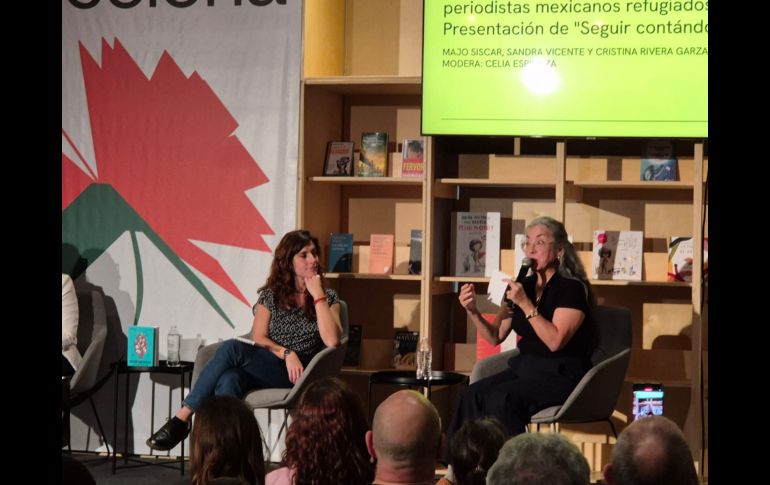 Cristina Rivera Garza, autora del prólogo del libro y ganadora del Premio Pulitzer 2024, tomó la palabra para describir la potencia del proyecto. EL INFORMADOR / F. Salcedo