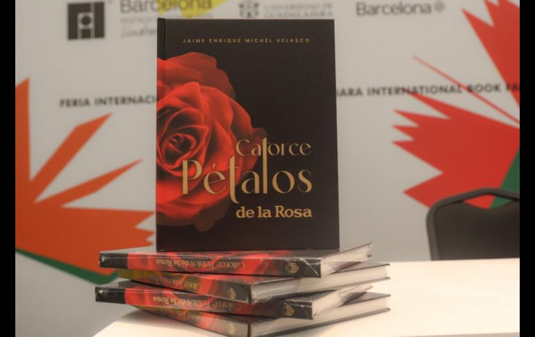 “Catorce pétalos de la rosa” es el tercer libro de Michel Velasco. EL INFORMADOR/A.NAVARRO