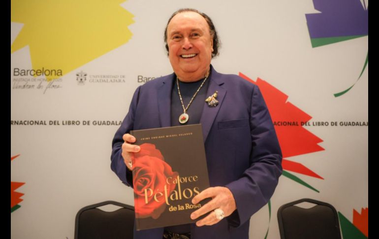 “Catorce pétalos de la rosa” es el tercer libro de Michel Velasco. EL INFORMADOR/A.NAVARRO