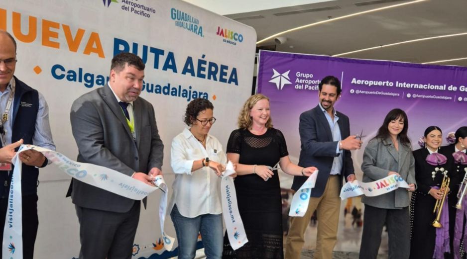 La aerolínea West Jet inauguró esta tarde su nueva ruta Guadalajara–Calgary en el Aeropuerto Internacional de Guadalajara, fortaleciendo la conectividad entre Jalisco y Canadá. CORTESÍA