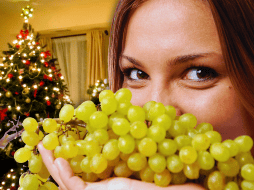 ¿Estás listo para disfrutar una de las mejores temporadas para comer uva en México? ESPECIAL / CANVA