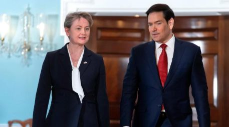 Yvette Cooper,  quien se reunió con el secretario de Estado Marco Rubio, dijo que esas conversaciones “fueron increíblemente claras sobre la fortaleza del compromiso de Estados Unidos con la OTAN”. AP / M. SCHIEFELBEIN