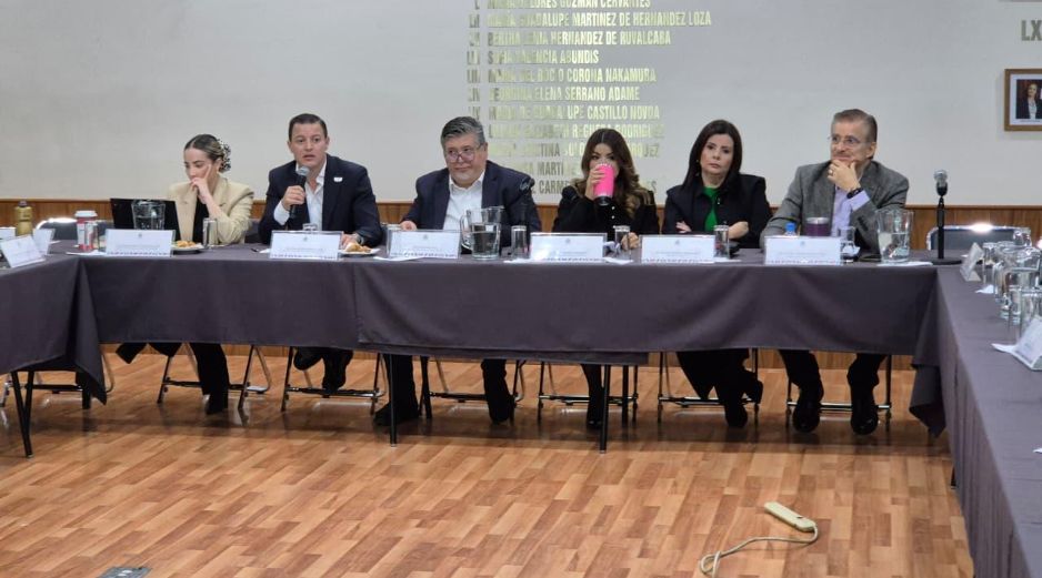 Luis García Sotelo expuso ante diputados los ajustes previstos al presupuesto 2026 para atender diversas agendas. EL INFORMADOR/M.HERNÁNDEZ