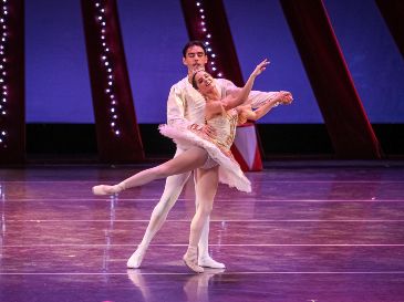 “El Cascanueces” es el corazón simbólico de una agenda que busca fortalecer la presencia del talento tapatío. EL INFORMADOR / ARCHIVO