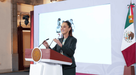 El diario estadounidense resaltó el estilo sofisticado de Sheinbaum al vestir. ESPECIAL/Presidencia de México