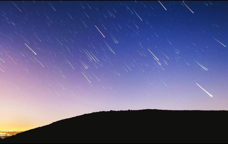 La lluvia de estrella Gemínidas comenzó el 4 de diciembre y se extenderá hasta el día 17 de diciembre. UNSPLASH / A. SCHMID