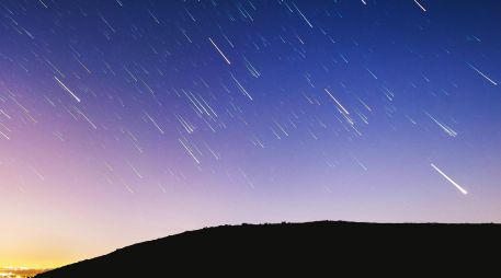 La lluvia de estrella Gemínidas comenzó el 4 de diciembre y se extenderá hasta el día 17 de diciembre. UNSPLASH / A. SCHMID