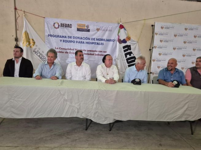 Jaime Enrique Michel Velasco, presidente de la Fundación y de Redac, agradeció a los paisanos por este gesto de generosidad. ESPECIAL