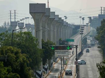 Conductores que no acaten el peaje conseguirán que sus llantas sean ponchadas. SUN/ARCHIVO