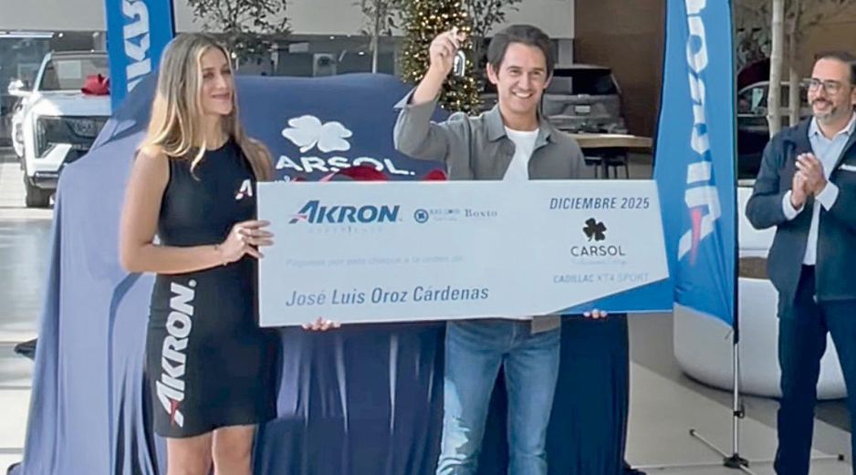 José Luis Oroz Cárdenas recibió una Cadillac XT4 2025. ESPECIAL