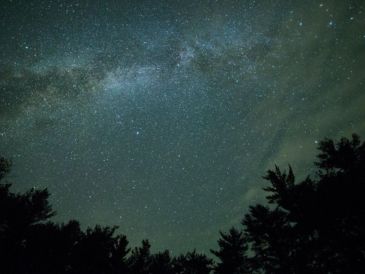 Las Gemínidas ofrecerán un espectáculo colorido y visible desde distintas zonas de México. PIXABAY