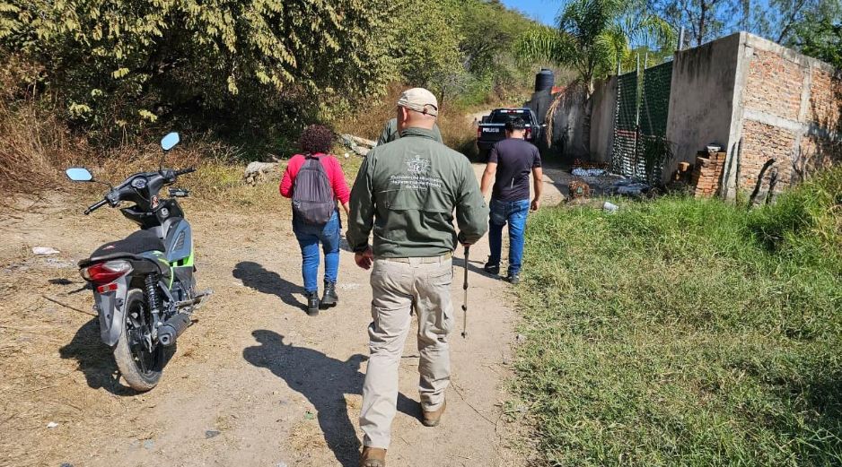 En el lugar se encontró el cuerpo de un hombre junto con objetos personales. CORTESÍA