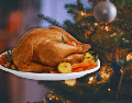El pavo es apreciado no solo por su simbolismo en Navidad, sino también por su versatilidad en la cocina. ESPECIAL / CANVA
