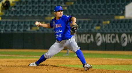 Ronaldo Medrano se anotó la victoria tras lanzar por siete entradas. CORTESÍA/Cañeros de Los Mochis