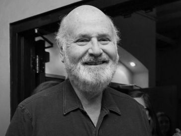 Según Variety, la información fue confirmada por los medios TMZ y People, mientras que el Departamento de Policía de Los Ángeles mantiene abierta la investigación para esclarecer las circunstancias de las muertes. ESPECIAL