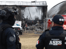 Protección Civil del Estado de México dio a conocer a las 14:26 horas que el incendio fue controlado y se realizaron labores de enfriamiento y remoción. SUN / A. VARGAS