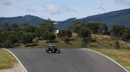 El gobierno de Portugal espera que la celebración de la F1 en 2027 y 2028 en la localidad de Portimão, en el Algarve, tendrá un impacto económico de al menos 140 MDE por año para el país. AFP / ARCHIVO