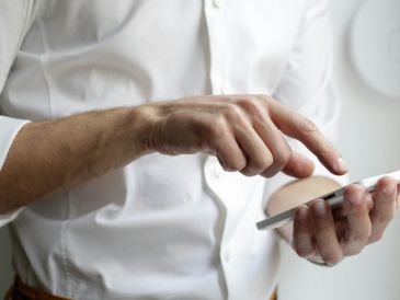 Algunas llamadas buscan engañar a las personas para obtener información personal o bancaria. UNSPLASH.