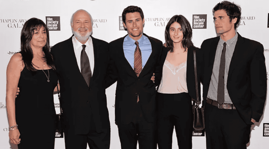 Esto dijeron los hijos de los Reiner tras su asesinato. AP / ARCHIVO