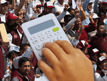 Para el próximo año, en Morena harán la credencialización de todos los afiliados. SUN / ARCHIVO