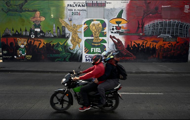 Un asiento de categoría 1 para ver a la Selección Mexicana puede superar los 44 mil pesos, una cifra prohibitiva para el aficionado promedio. AFP/A. Estrella