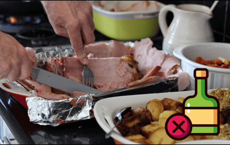 Cada año, las autoridades capitalinas preparan una cena especial para quienes cumplen ahí su sanción, como parte del servicio alimentario del centro. CANVA