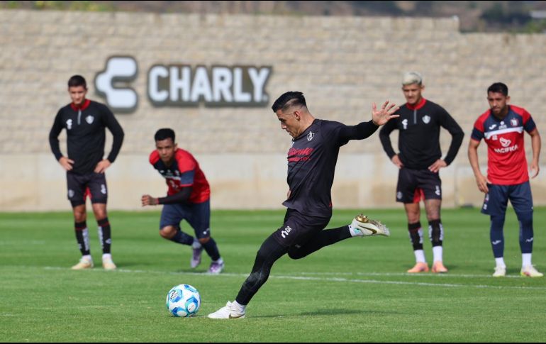 Atlas enfrentó un duelo amistoso celebrado en las instalaciones de la Academia AGA. X/ @ATLASFC.