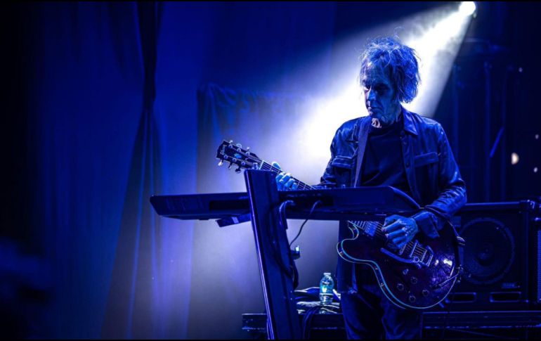 La agrupación británica The Cure despidió a Perry Bamonte, uno de los músicos que marcó su evolución a lo largo de los años. FACEBOOK/The Cure