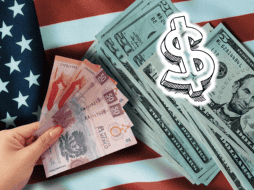 Debido a factores como la oferta y la demanda, además de eventos globales, la cotización del dólar puede fluctuar a lo largo del día. ESPECIAL/Canva