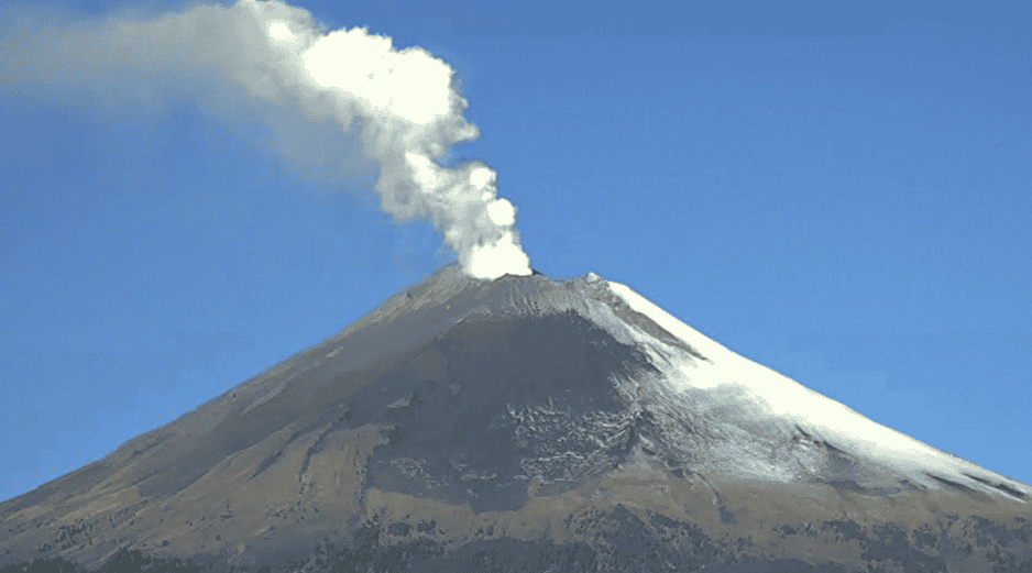 El día de hoy, el Popocatépetl emitió 16 exhalaciones de baja intensidad acompañadas de vapor de agua gases volcánicos y ligeras cantidades de ceniza. CAPTURA DE PANTALLA / cenapred.unam.mx