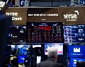 Al cierre de la bolsa, el Dow Jones avanzó hasta los 49.590 puntos y el selectivo S&P 500 repuntó un 0.16 %, hasta los 6.977; mientras que el tecnológico Nasdaq aumentó un 0.26 %, hasta 23.733 unidades. EFE / ARCHIVO